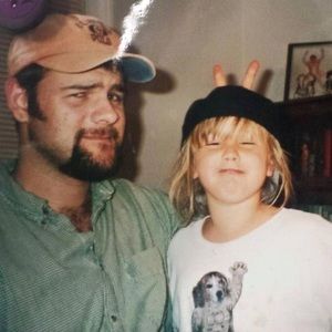 Meet your Posher, Caitlan